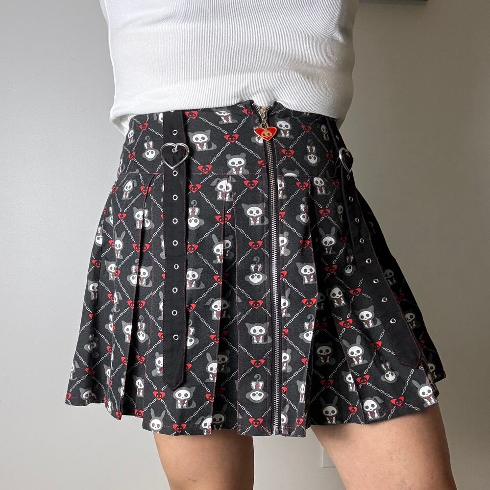 Skelanimals pleated mini skirt size large hot topic